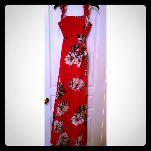 a'gaci Dresses & Skirts - Wildflower Maxi Dress